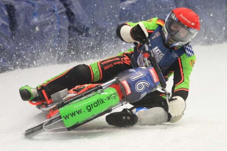 Hans Weber liegt in der Weltmeisterschaft auf Rang 14