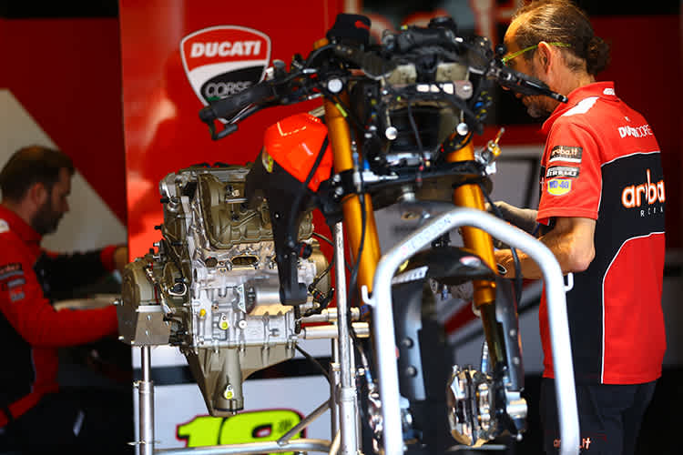 Die Elektronik eines WM-Superbikes ist sehr ausgereift