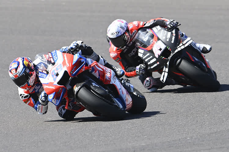 Jorge Martin vor Aleix Espargaro