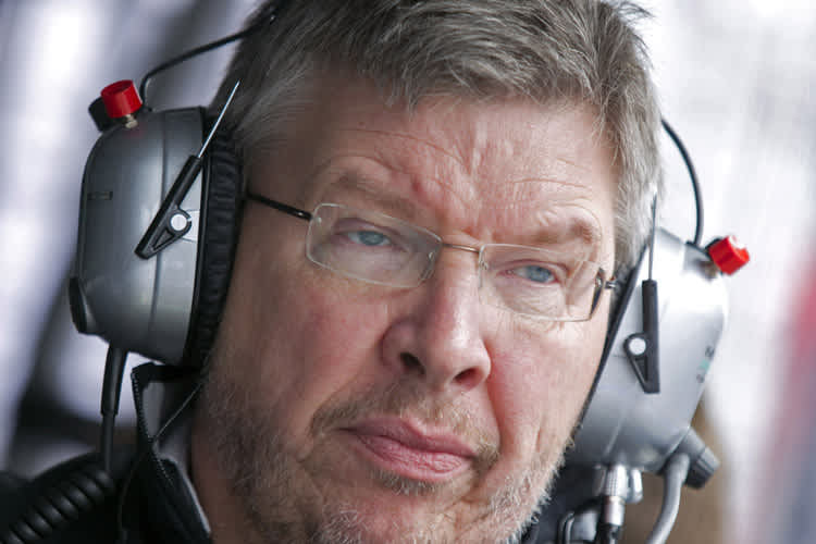 Brawn standen die Falten in der Denkerstirn