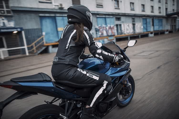 Auch als Damenmodell erhältlich: iXS Sport RS-800 1.0