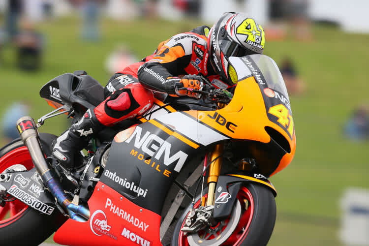 Open-Sensation Aleix Espargaró auf der Forward-Yamaha