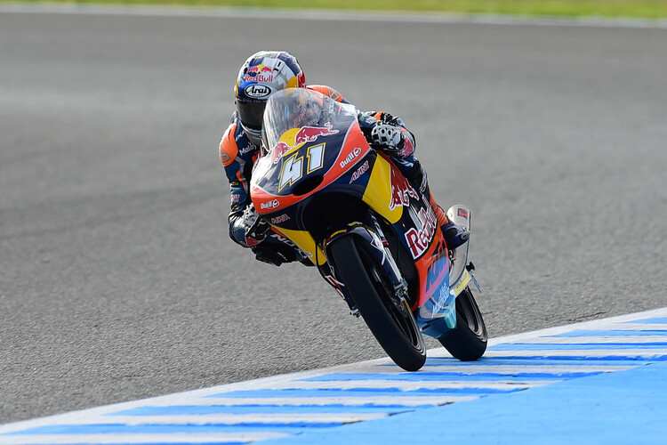 Brad Binder auf der KTM des Teams Red Bull KTM Ajo