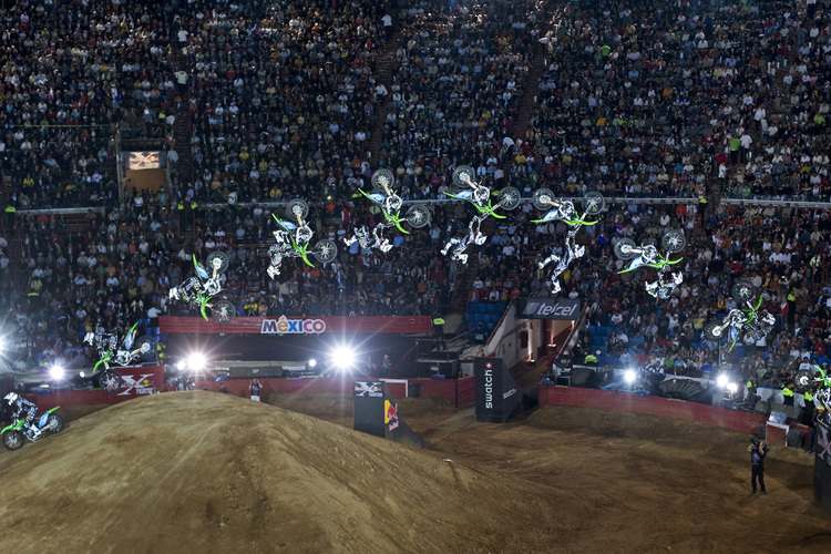 Bühne frei für die X-Fighters