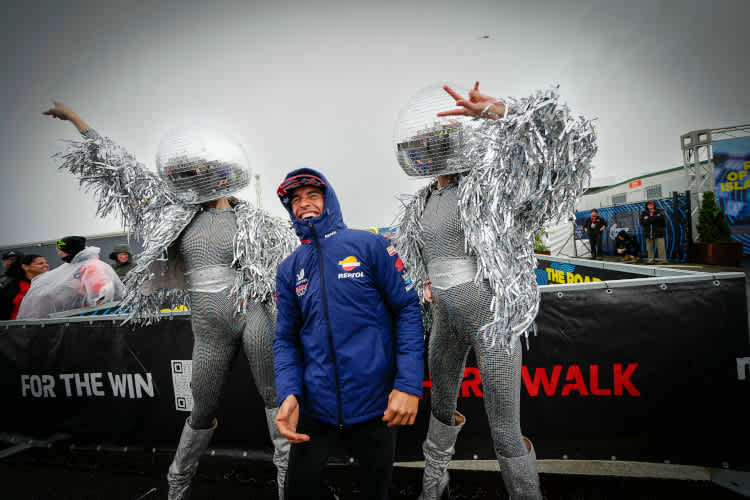 Die Laune ließ sich Marc Márquez nicht vermiesen