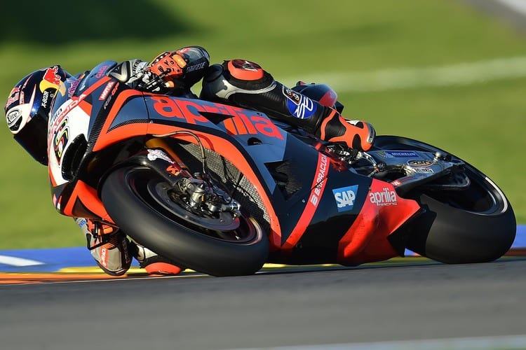 Stefan Bradl beim Valencia-Test auf Michelin