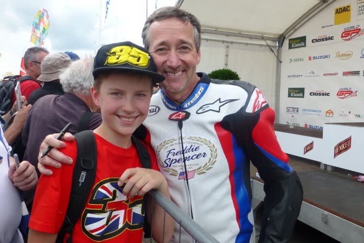 Der Star ohne Allüren nimmt sich immer viel Zeit für seine Fans