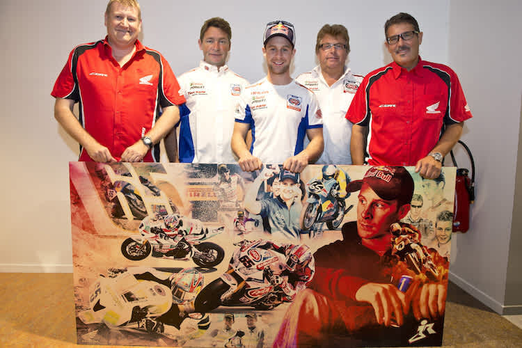 Ein Gruppenbild zum Abschied von Jonathan Rea