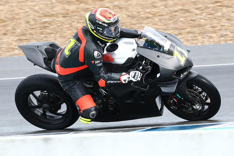 Sandro Cortese begann vorsichtig