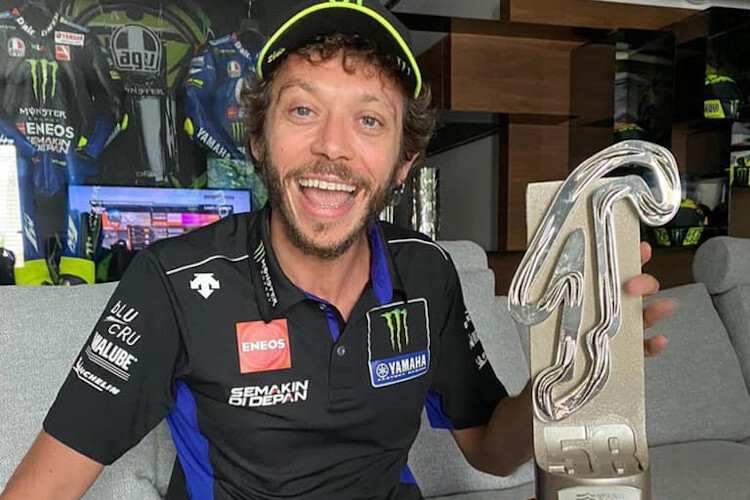 Valentino Rossi freute sich über seinen ersten eSport-Podestplatz