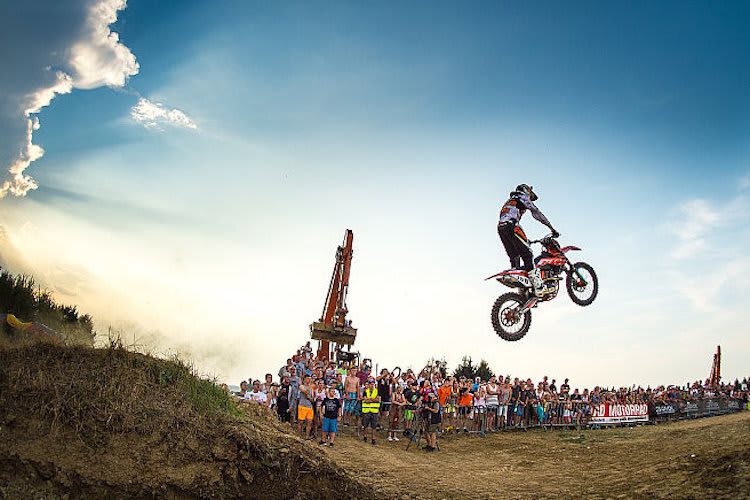 Beim ADAC MX Masters findet traditionell der Weitsprung-Contest statt 