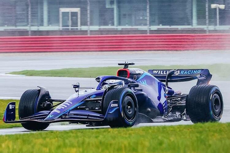 Der Williams FW44 hat die ersten Runden gedreht