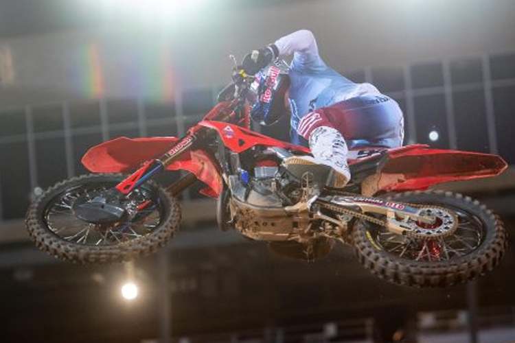 Ken Roczen war in Atlanta-2 mit einer neuen Umlenkung unterwegs - hier unter der Schwinge zu erkennen