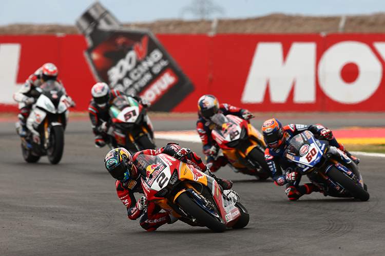 Leon Camier vor van der Mark, Gagne, Marino und Baz