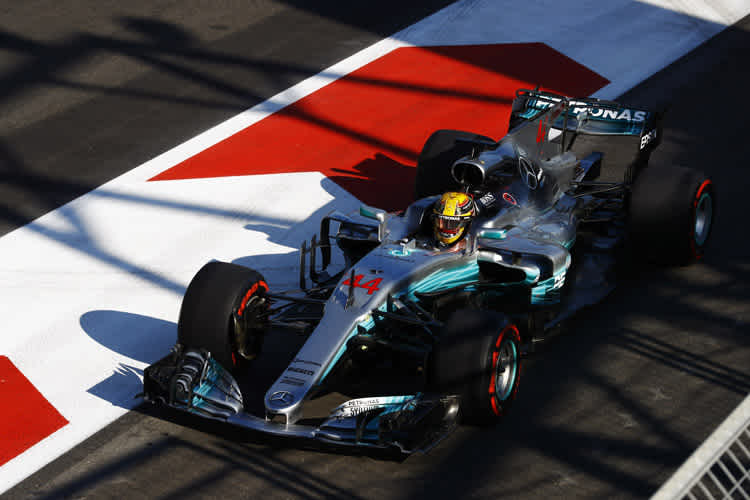 Lewis Hamilton sicherte sich im Qualifying von Baku die Pole-Position