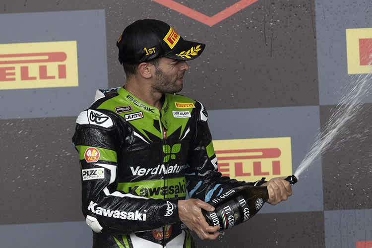 Raffaele De Rosa holt seinen ersten Sieg in einer Weltmeisterschaft