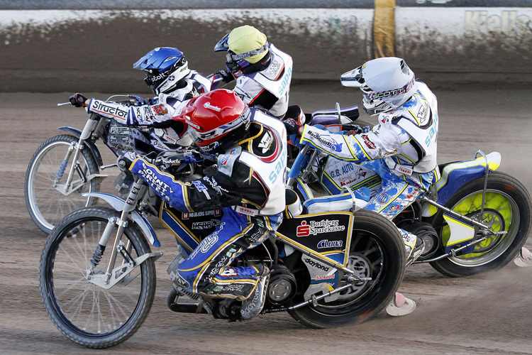 Bjarne Pedersen (rot) ist zurück im Grand Prix