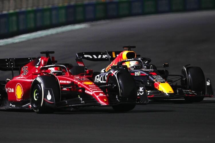 Charles Leclerc gegen Max Verstappen
