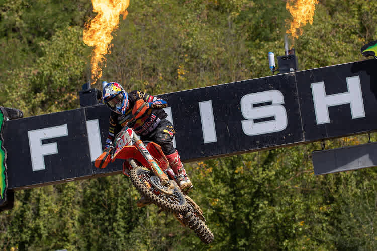 Vor der Verletzung feierte Jeffrey Herlings in Faenza noch GP-Sieg Nummer 90