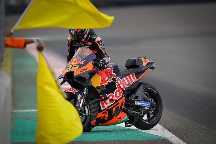Brad Binder: Kette weg, Bike in die Box geschoben 