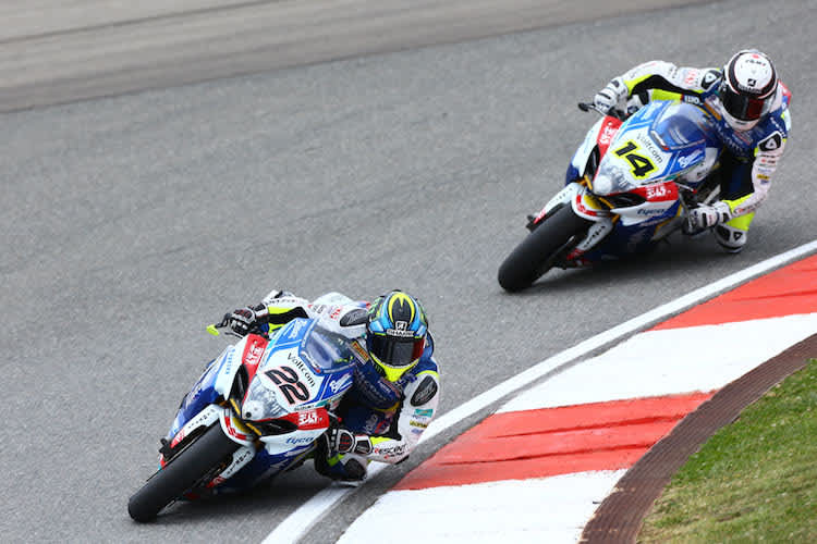 Sie fuhren in Misano hinterher: Alex Lowes (22) und Randy de Puniet (14)