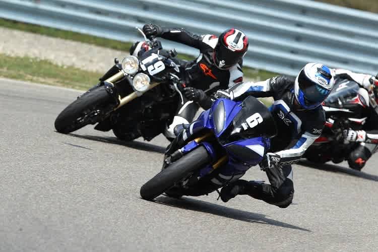Trackdays bei Plüss Motosport: Viel Fahrzeit, und trotzdem keine brenzligen Situationen wegen zu grosser Geschwindigkeitsdifferenzen