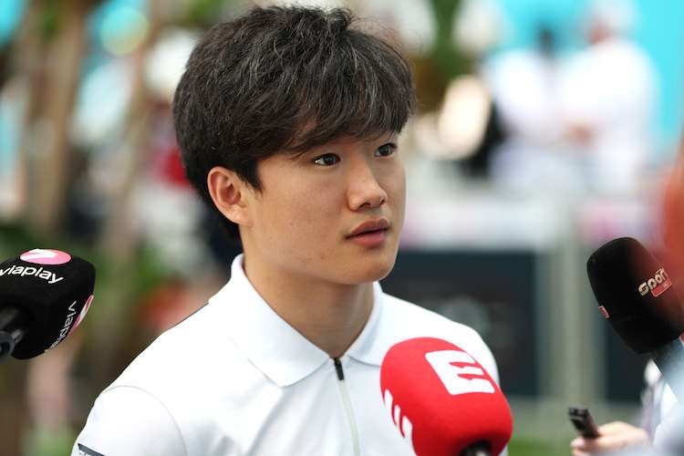 Yuki Tsunoda: «Ich denke, wir können in Barcelona Fortschritte machen»