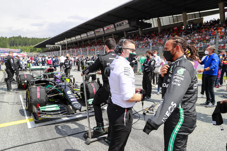 Lewis Hamilton vor dem Grossen Preis von Österreich