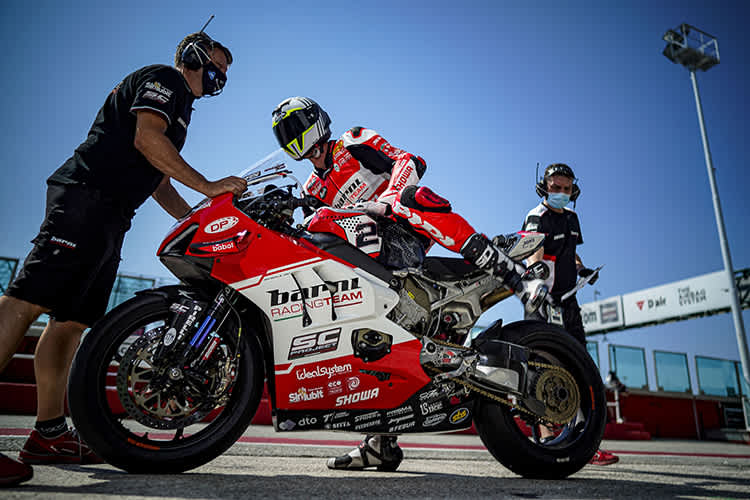 Leon Camier während des Misano-Tests