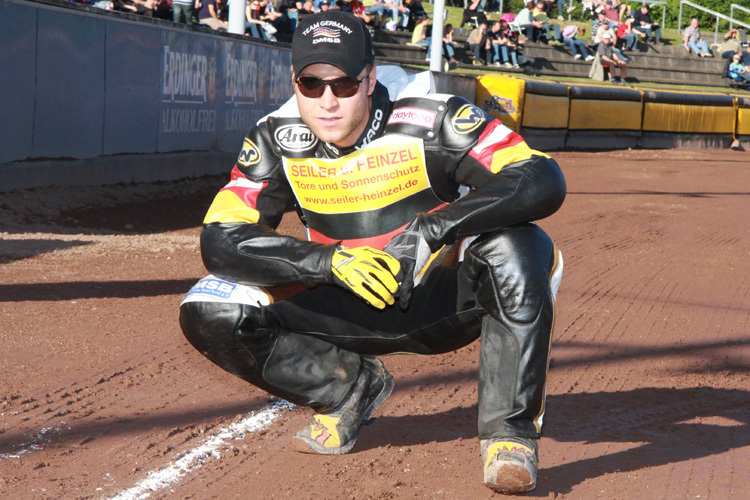 Smolinski muss als Profi Geld verdienen