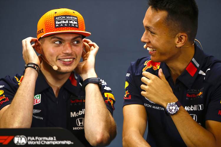 Max Verstappen und Alex Albon