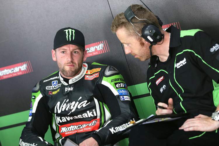 Trotz Schmerzen ist Tom Sykes sehr schnell
