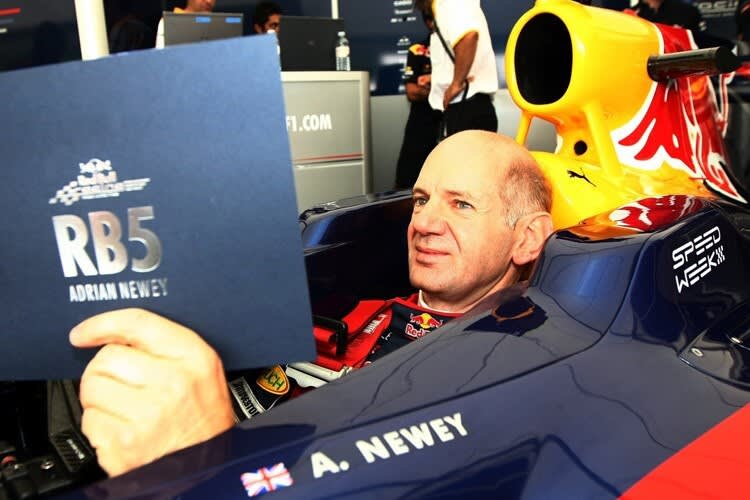 Adrian Newey nimmt immer wieder selber am Lenkrad seiner Rennwagen Platz
