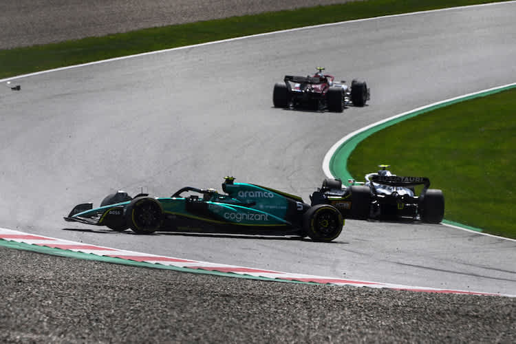 Sebastian Vettel wurde von Pierre Gasly weggeschubst