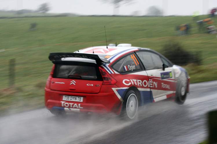 Ogier beim «Schwimmtest» in Irland