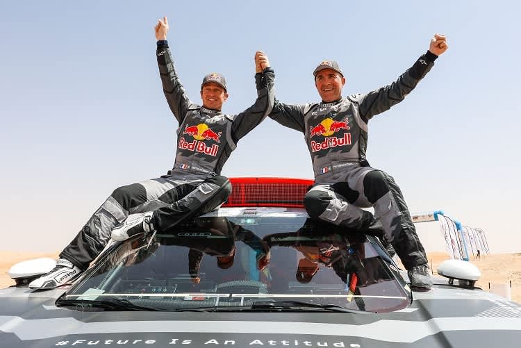 Eduard Bouilanger und Stéphane Peterhansel