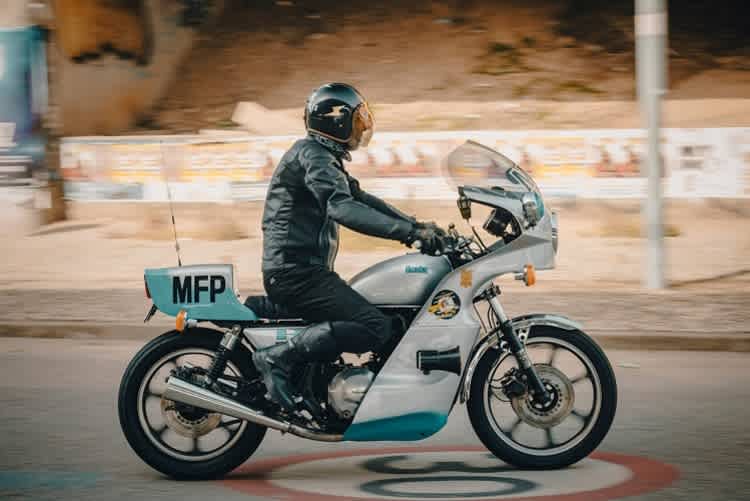 Nachbau der Kawasaki von MFP-Polizist Goose aus dem Film Mad Mad von 1979