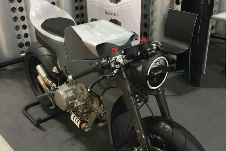 Efesto Ibex Quattro 70 Hybrid: Das beste beider Welten?