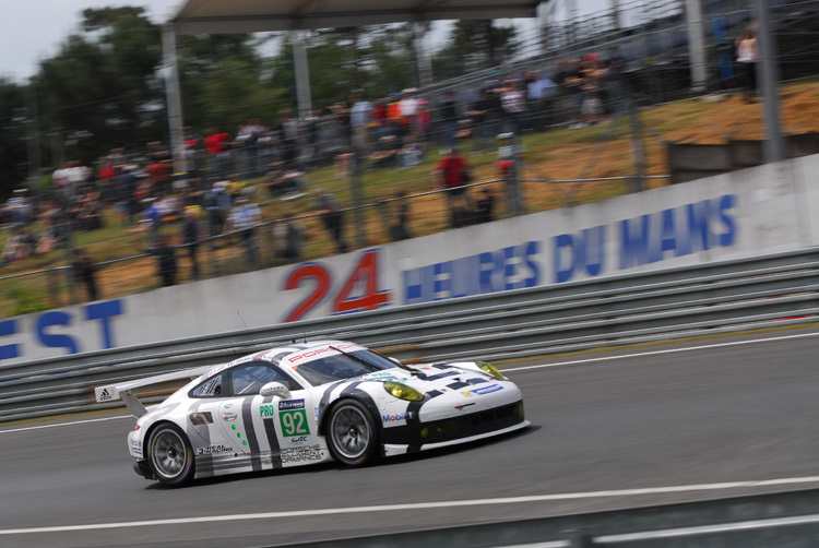 GT-Vorjahressieger Porsche kam spät, war dann aber schnell