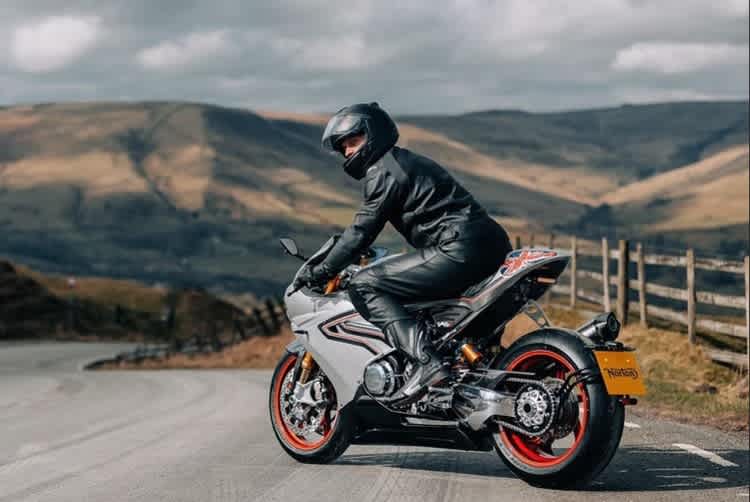 Norton V4SV: In Kürze soll die Produktion starten, Interessenten könnne sich online registrieren