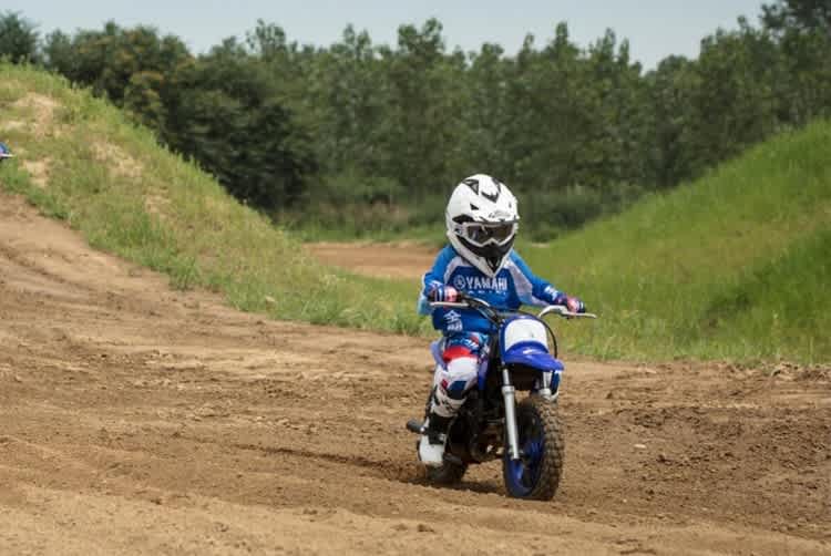 Yamaha PW50: Ein erheblicher Teil der aktuellen Spitzenfahrer und Weltmeister hat seine ersten Fahrversuche mit diesem Motorrad unternommen