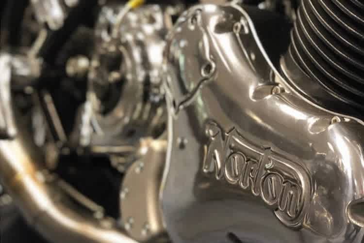 Der frühere Norton-Besitzer Stuart Garner wurde zur Rückzahlung von 14 Mio £ verpflichtet - wozu er wohl nicht in der Lage ist