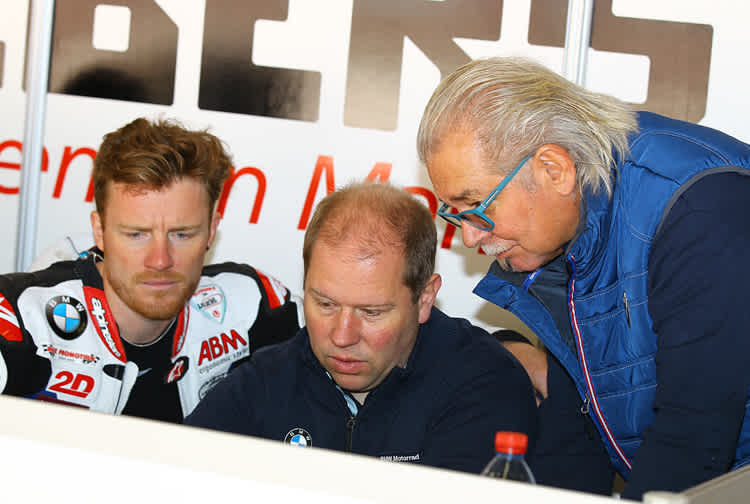 Rauchende Köpfe bei Nebel, Burkhard Stember und Benny Wilbers (v.li.)