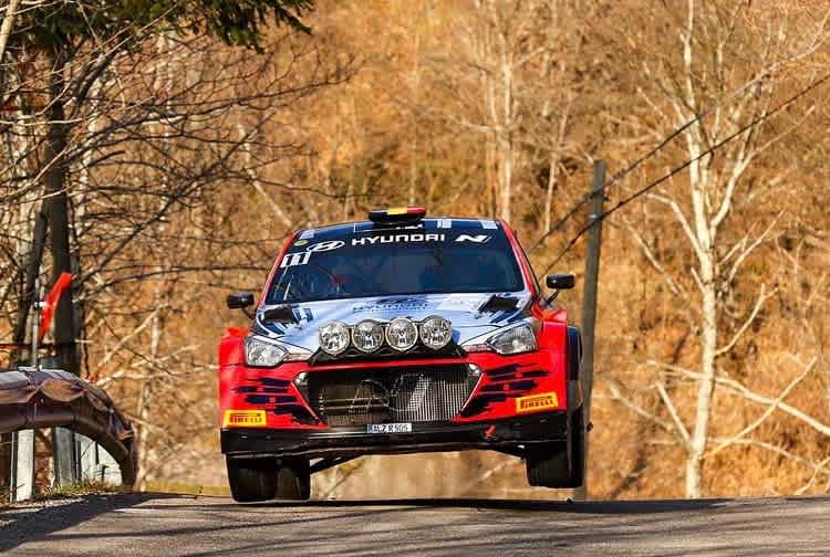 Thierry Neuville gewinnt die Rallye Il Ciocco