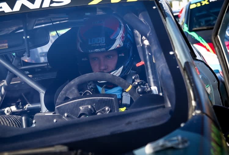 Heimspiel für Janis Baumanis   