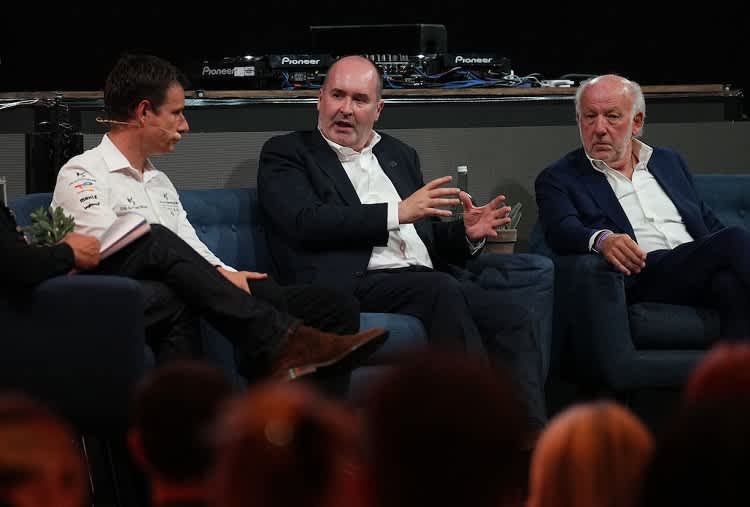 Robert Reid (Mi.) und David Richards (re)