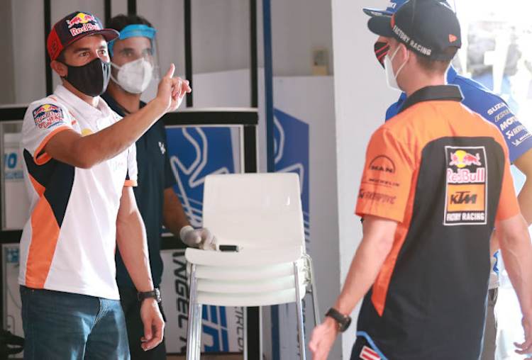 Bald sind Marc Márquez und Pol Espargaró in den gleichen Teamfarben