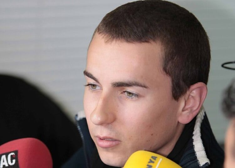 Jorge Lorenzo: Dick vermummt zum Japan-GP