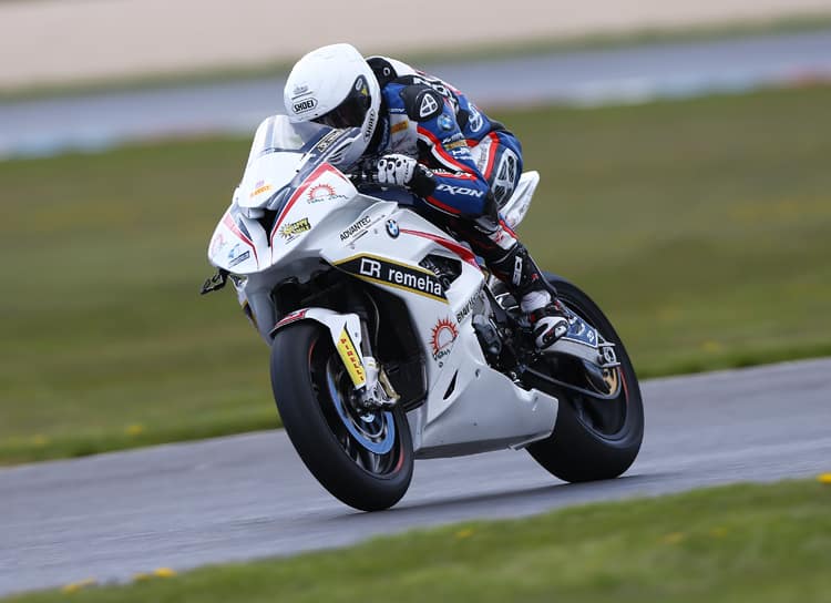 Erste Pole Position des Jahres für Mathieu Gines