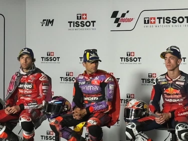 Jorge Martin als gern gesehener Gast bei Pressekonferenzen. Der Spanier redet auch gerne – aber nicht zu seiner Zukunft